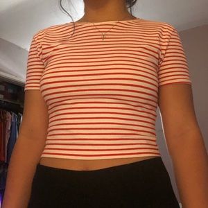 cropped tee